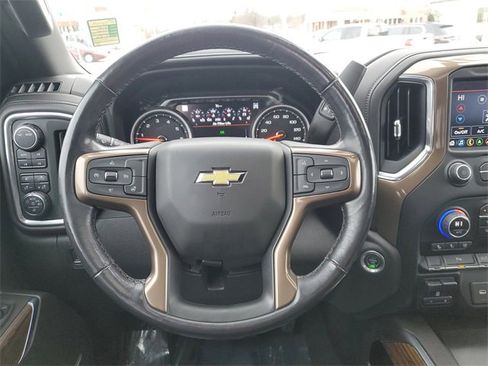 Used 2022 Chevrolet Silverado 1500 High Country w/ Z71 Off-Road Package image 26
