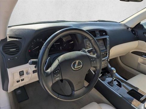 Used 2010 Lexus IS 250C RWD image 12