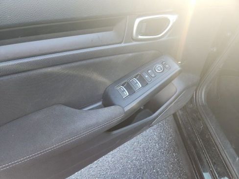 Used 2023 Honda Civic Sport image 14