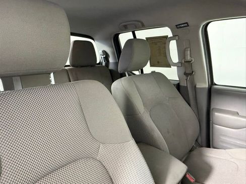 Used 2019 Nissan Frontier SV AWD/4WD image 53