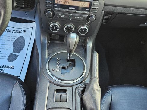 Used 2010 MAZDA MX-5 Miata Grand Touring w/ Premium Pkg image 12