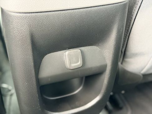 Used 2019 Chevrolet Colorado W/T w/ Custom Special Edition image 21