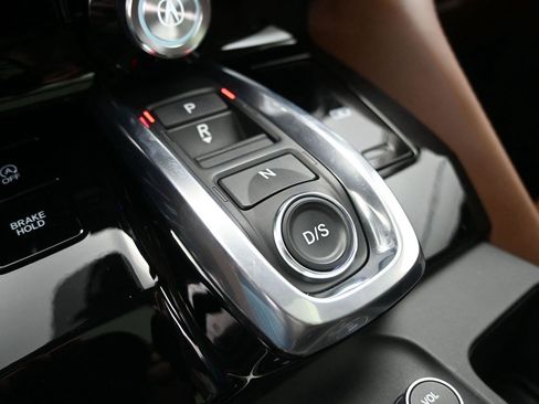 Used 2023 Acura MDX w/ Advance Package AWD/4WD image 6