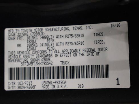 Used 2017 Toyota Tundra SR5 w/ SR5 Upgrade Package AWD/4WD image 34