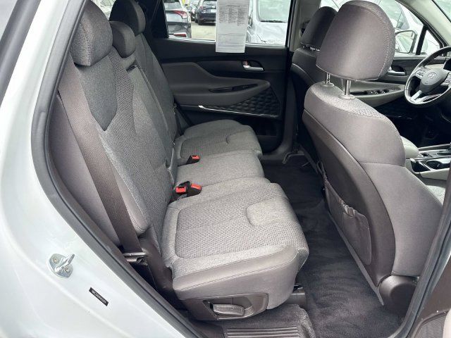 Used 2019 Hyundai Santa Fe SEL FWD image 10