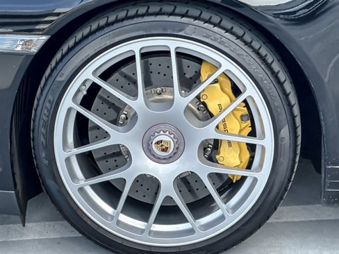 Used 2011 Porsche 911 Turbo S image 21