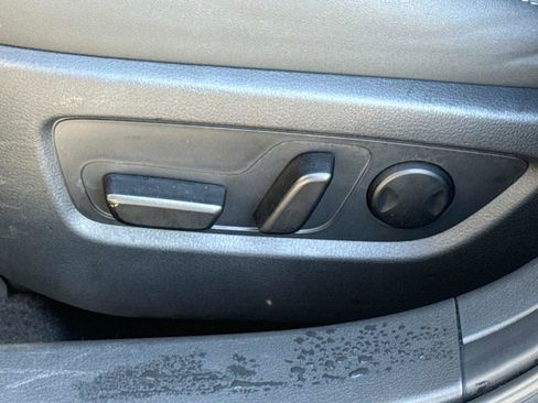 Certified 2025 MAZDA CX-30 AWD 2.5 S w/ Preferred Package image 18