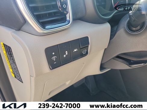 Used 2020 Kia Sportage EX FWD image 22