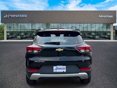 Used 2023 Chevrolet TrailBlazer LT FWD image 7