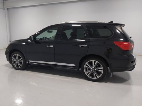 Used 2020 Nissan Pathfinder Platinum AWD/4WD image 3