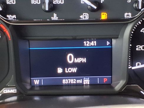 Used 2021 GMC Sierra 1500 SLT image 17