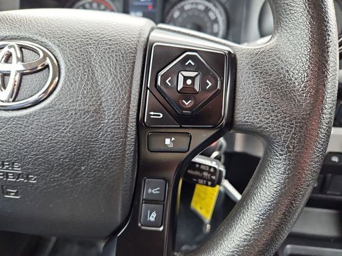 Used 2022 Toyota Tacoma SR5 image 12
