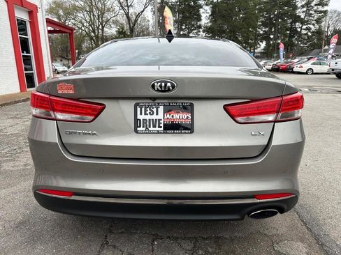 Used 2016 Kia Optima EX w/ Premium Package image 6