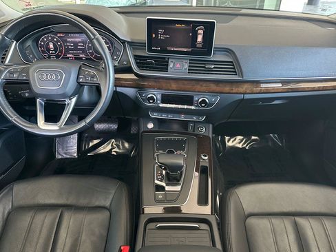 Used 2019 Audi Q5 2.0T Premium Plus w/ Premium Plus Package image 12