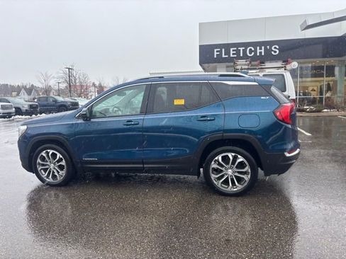 Used 2020 GMC Terrain SLT w/ Preferred Package image 8