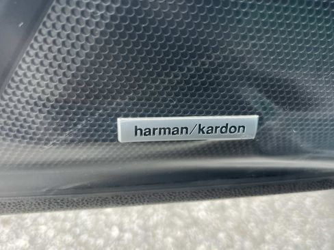 New 2025 Subaru Outback Limited image 8