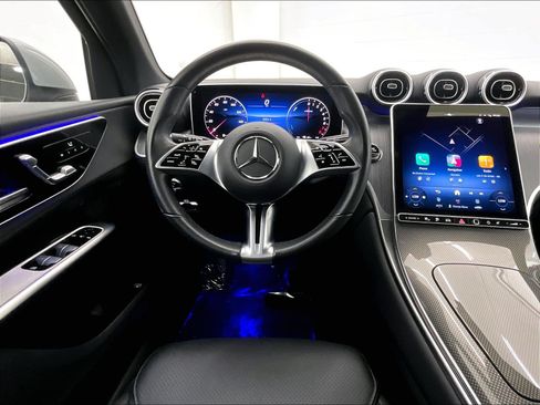 Certified 2025 Mercedes-Benz GLC 350e 4MATIC image 4