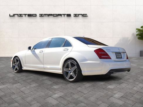 Used 2010 Mercedes-Benz S 550 Sedan w/ Sport Package image 6