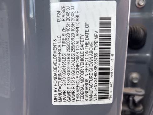 Used 2025 Honda Pilot Black Edition image 23