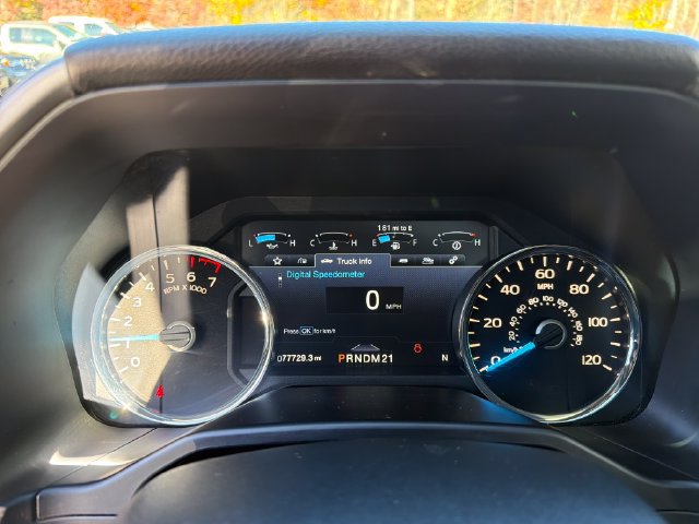 Used 2016 Ford F150 Lariat w/ Equipment Group 502A Luxury AWD/4WD image 17