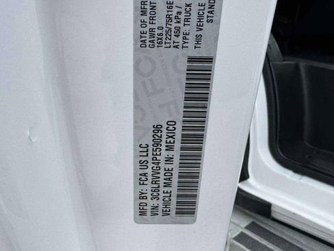 Used 2023 RAM ProMaster 2500 image 54