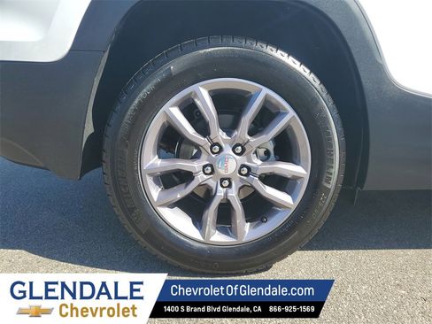 Used 2022 GMC Terrain SLT image 6