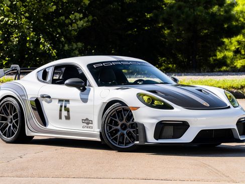 Used 2023 Porsche 718 Cayman GT4 RS image 1