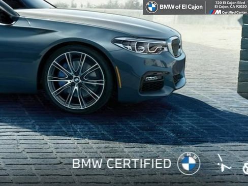 Used 2023 BMW iX xDrive50 w/ Premium Package image 6