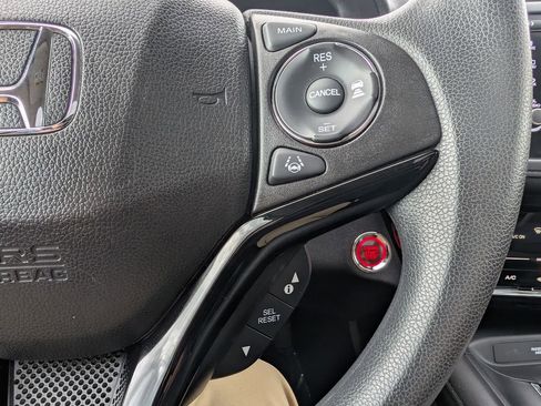 Used 2019 Honda HR-V EX image 27