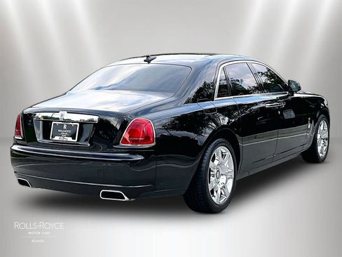 Certified 2013 Rolls-Royce Ghost RWD image 12