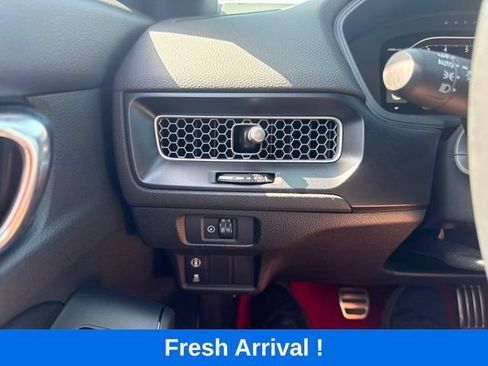 Used 2025 Honda Civic Type R image 9