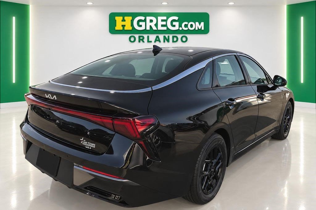 Used 2025 Kia K5 LXS FWD image 6
