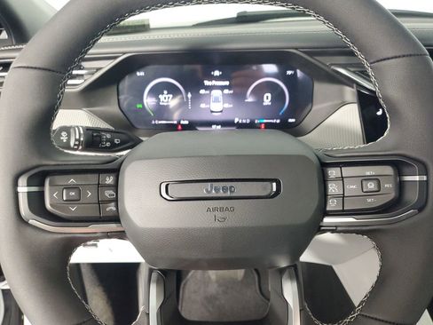 New 2026 Jeep Cherokee Laredo AWD/4WD image 23