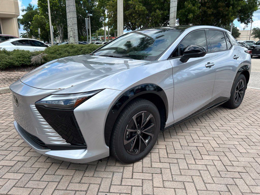Used 2026 Lexus RZ 350e 2WD w/ Convenience Package image 7