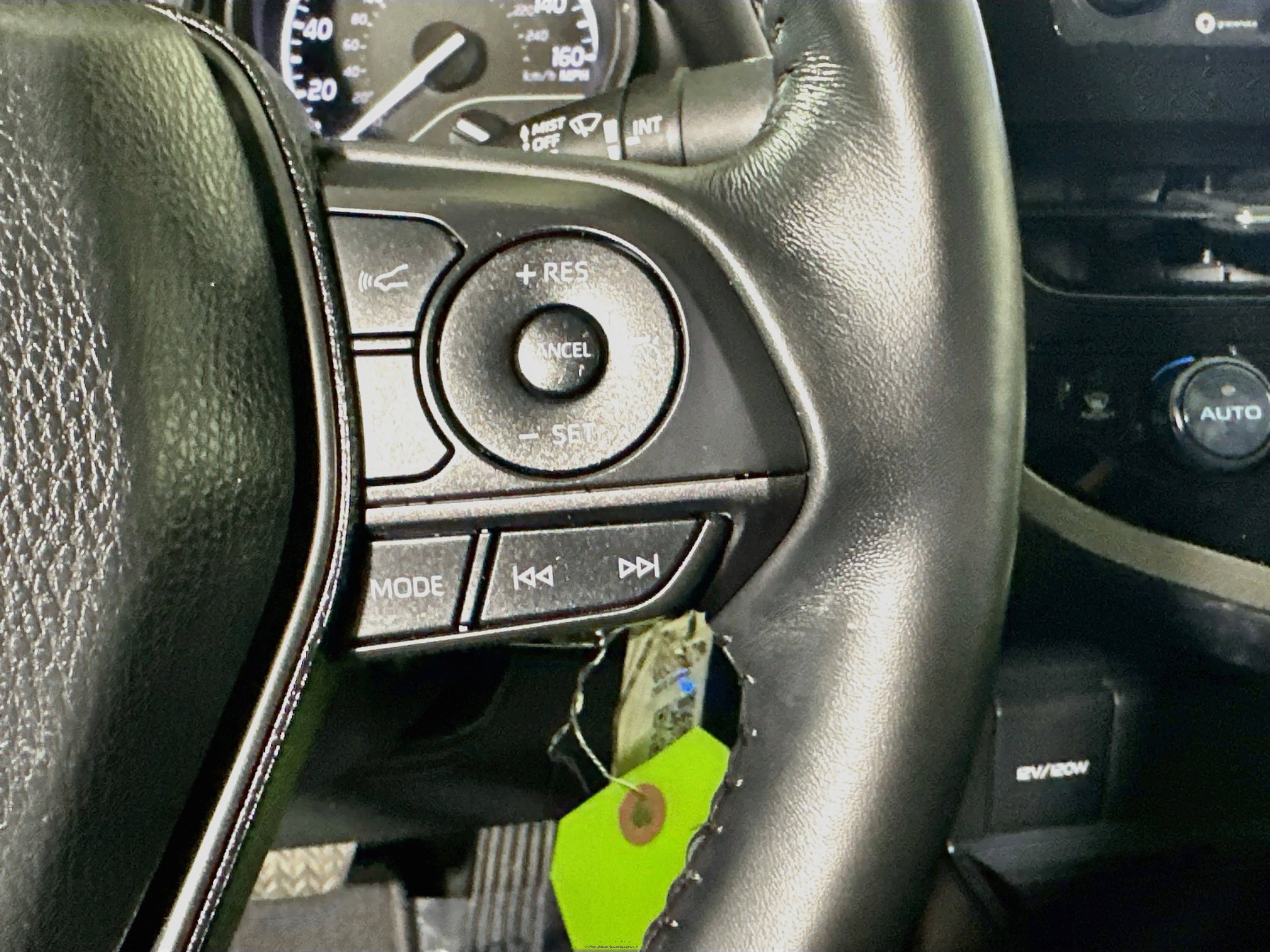 Used 2024 Toyota Camry SE FWD image 17
