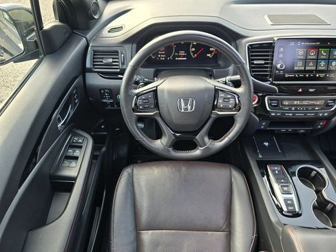 Certified 2024 Honda Ridgeline Black Edition image 20