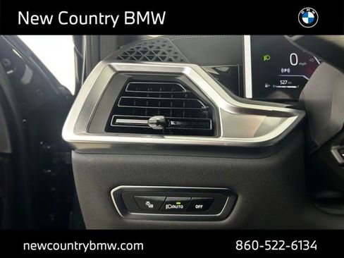 New 2026 BMW X7 xDrive40i w/ M Sport Package image 18