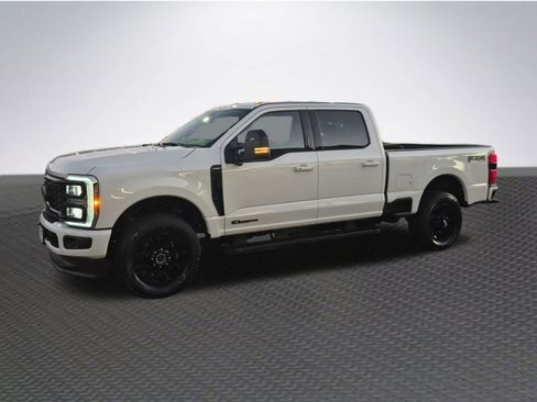 New 2026 Ford F250 Lariat w/ Black Appearance Package image 2