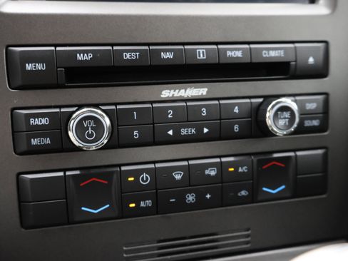 Used 2014 Ford Mustang Shelby GT500 w/ Equipment Group 821A image 44