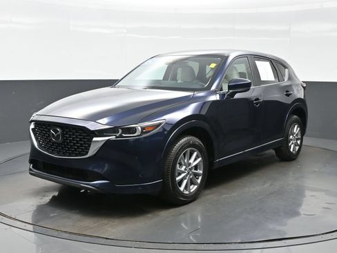 Used 2025 MAZDA CX-5 AWD 2.5 S w/ Preferred Package image 2
