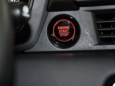Certified 2025 Honda Pilot TrailSport image 26