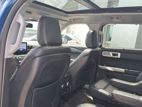 Used 2020 Ford Explorer Limited w/ Class III Trailer Tow Package AWD/4WD image 14