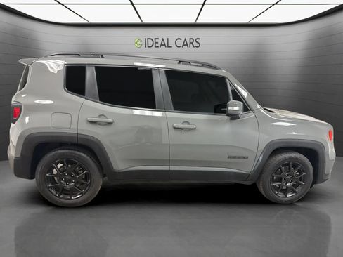 Used 2020 Jeep Renegade Altitude FWD image 4