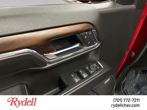Used 2023 GMC Sierra 1500 SLT w/ SLT Premium Plus Package AWD/4WD image 11