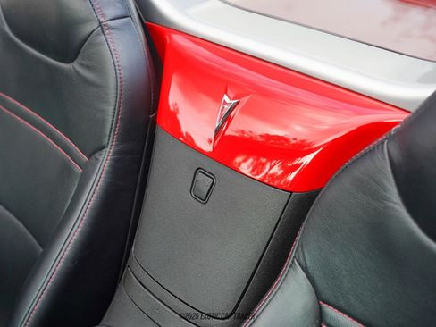 Used 2006 Pontiac Solstice Convertible w/ Premium Package image 34