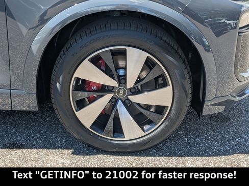 New 2025 Audi SQ6 e-tron Premium Plus image 12