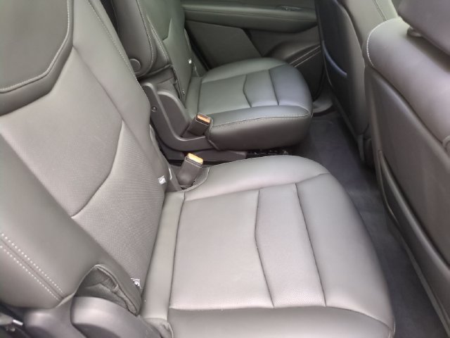 Used 2024 Cadillac XT6 Premium Luxury w/ LPO, Floor Liner Package AWD/4WD image 27