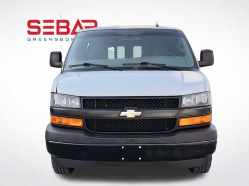 Used 2020 Chevrolet Express 2500 w/ Driver Convenience Package RWD image 3