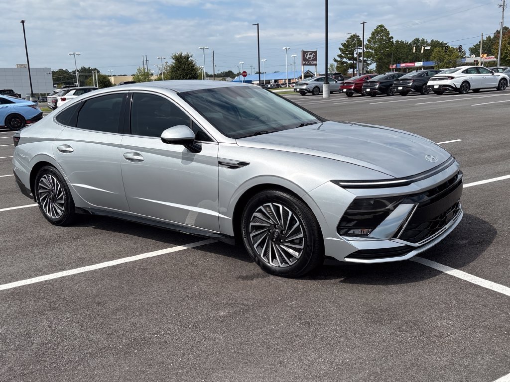 Used 2024 Hyundai Sonata SEL FWD image 29