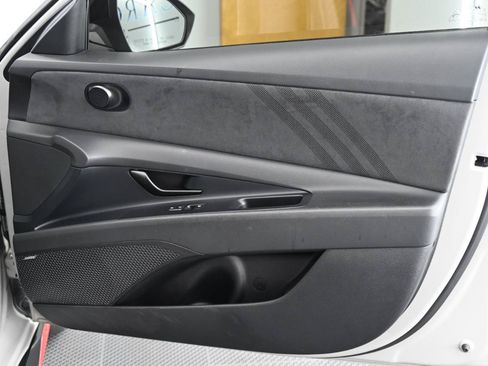 Used 2025 Hyundai Elantra N FWD image 21